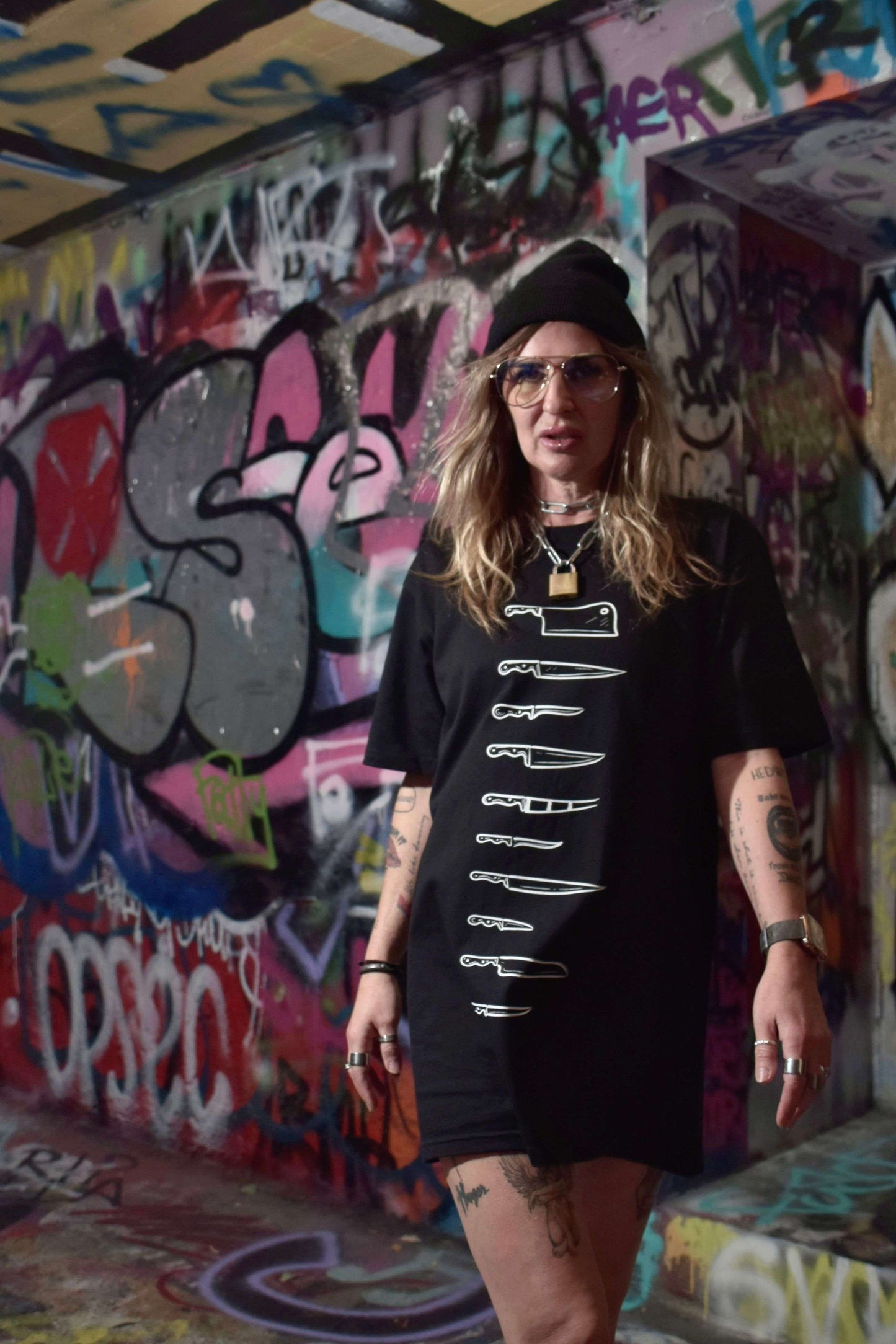 Extra long tshirt / tshirt dress with 10 different knives printed in white on the front & jayne doe is dead gothic style print in white on the back