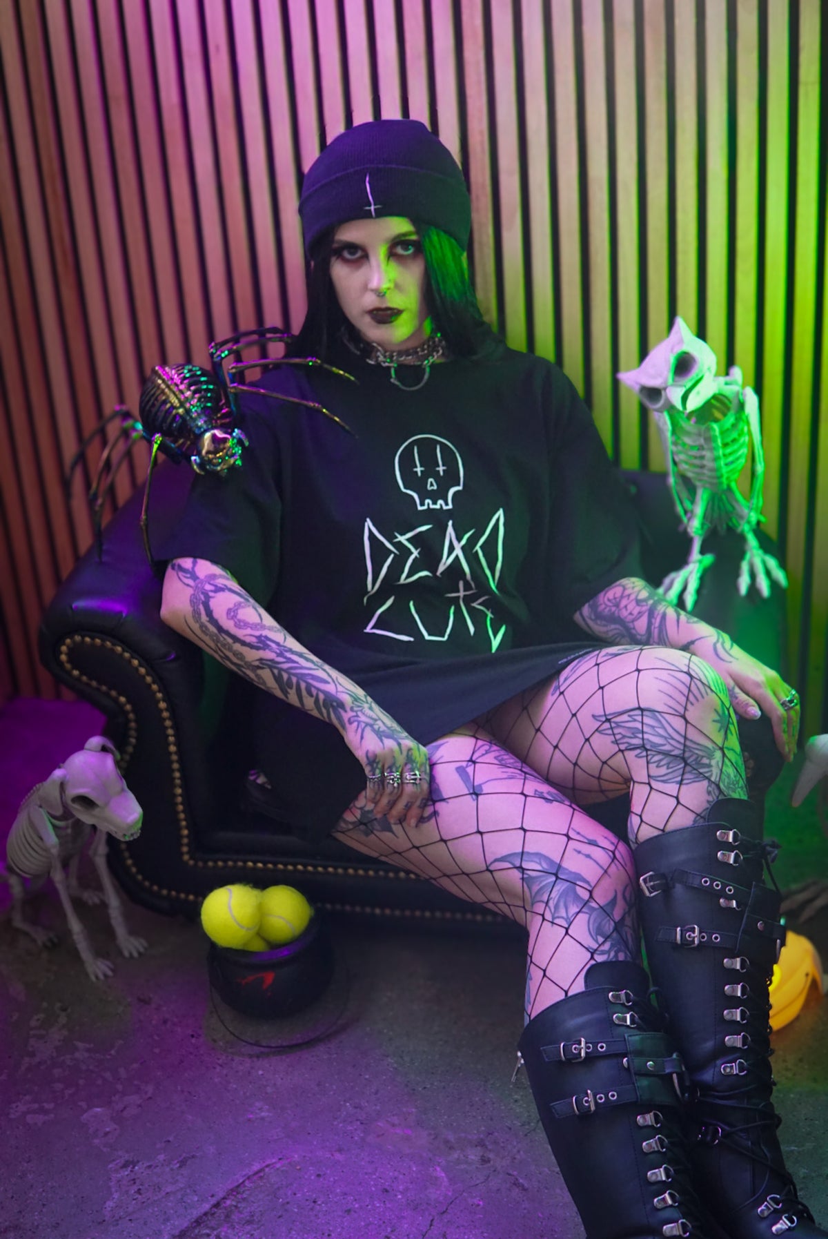 DEAD CUTE Tee